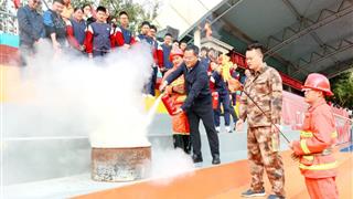 预防为主 生命至上 ‖ 成都冠城实验学校开展消防宣...