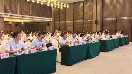 擘画蓝图 聚力前行 ‖ 成都冠城实验学校举行暑期骨...