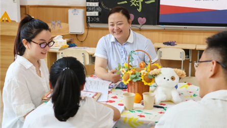 一对一暖心共育 沉浸式守护成长 || 成都蓝港外国...