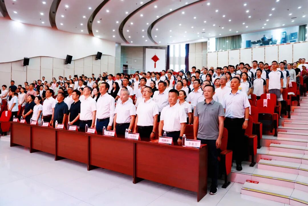 逐梦顶尖学府_赓续教育荣光____眉山冠城实验学校举行2026清北学子升学表彰暨高中特优生励志盛典_3 逐梦顶尖学府_赓续教育荣光____眉山冠城实验学校举行2026清北学子升学表彰暨高中特优生励志盛典_3